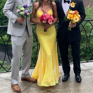 Jovani Yellow Sequin Strapless Prom Dress Size 0